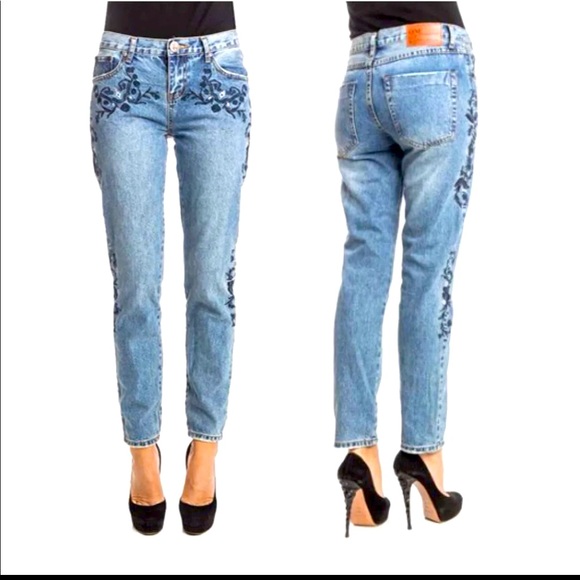 One Teaspoon Lola Awe Blue Embroidered Jeans - Picture 3 of 16
